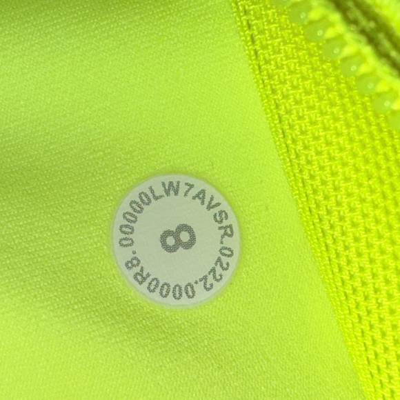 Lululemon Women’s Speed Up Mid-Rise Lined Short 2.5” Highlight Yellow sz 8 - Picture 4 of 6